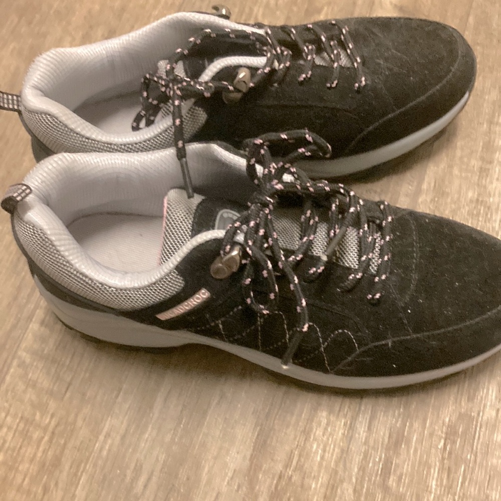 Omega walk sneakers black and pink